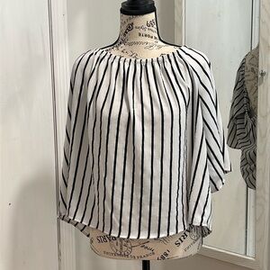 Forever 21 Black and White Smocked 3/4 Sleeve CROP Blouse NWOT